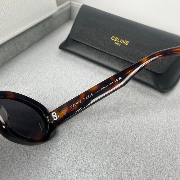 Celine Triomphe Oval Sunglasses - Picture 5 of 6